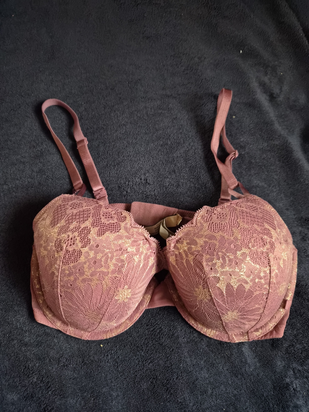 Victoria's Secret Rose Lace Underwire Bra with Gold Embroidery